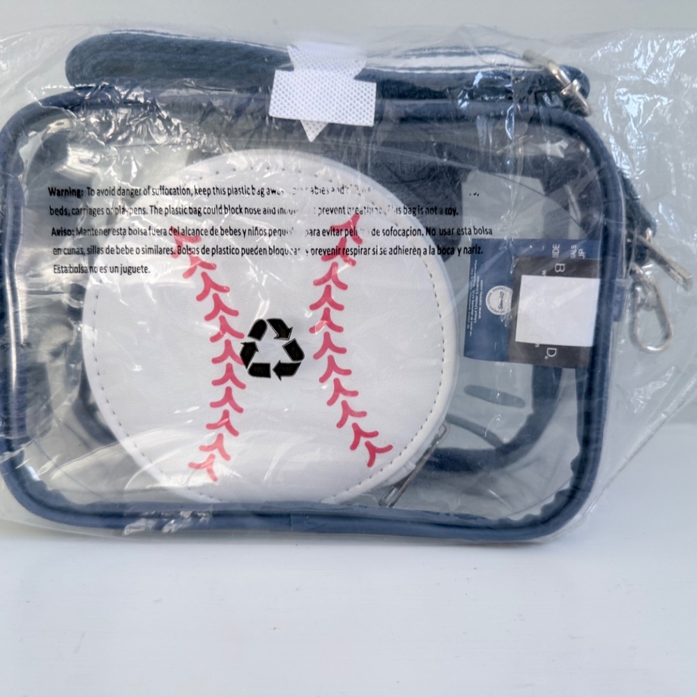 Hello Kitty LA Dodgers Clear Bag - Picture 3 of 3